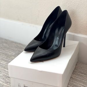 Casadei Classic Pointed Blade Heel Pumps